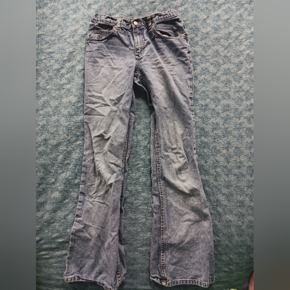 Vintage old navy medium wash flare jeans. Size 16 girls